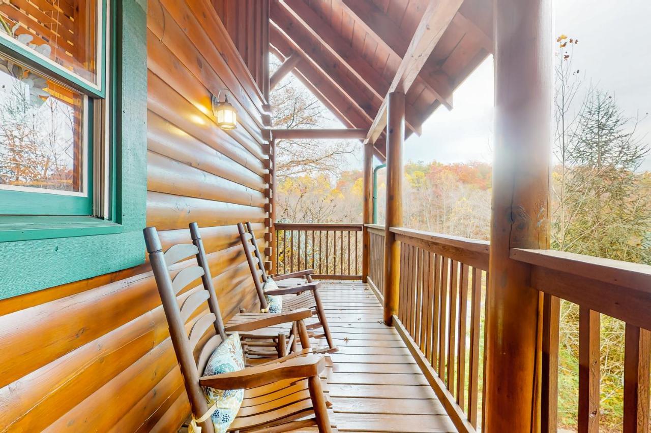 Chillin On Mountain Time Villa Pigeon Forge Exterior photo